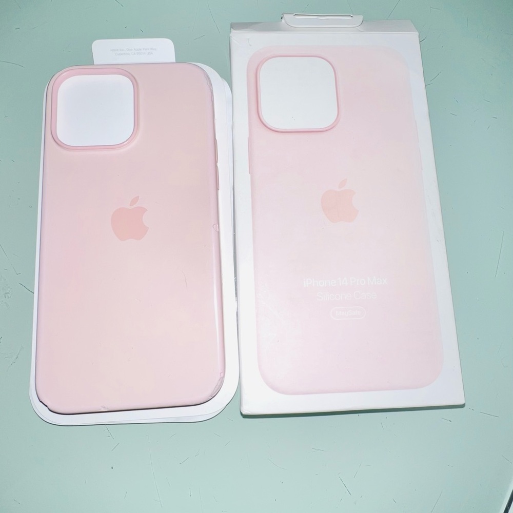 Apple iPhone 14 Pro Max Case - Soft Pink